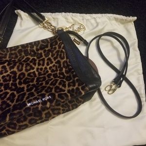Michael Kors Leopard/fur & black leather purse